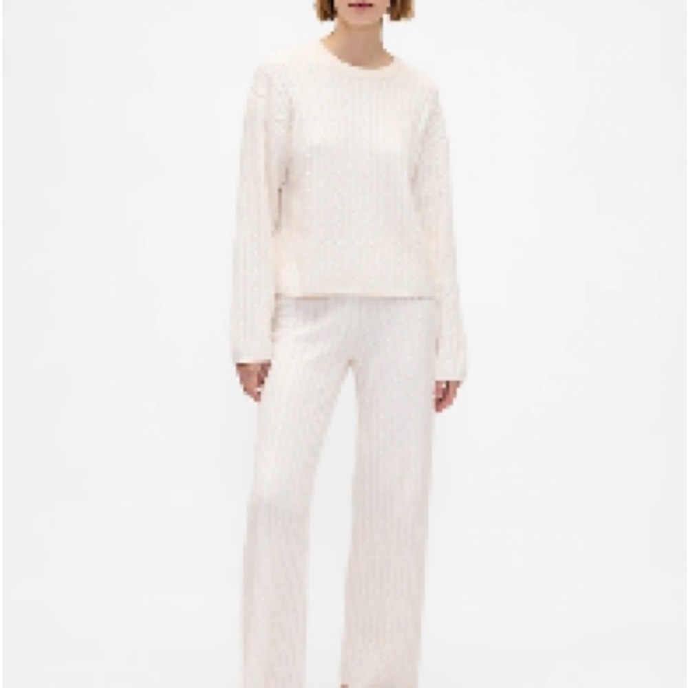NWT Gap Set — cable knit CashSoft